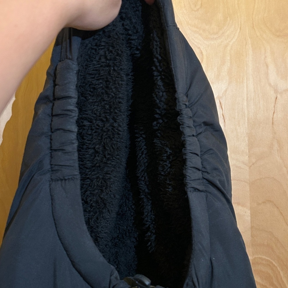Under Armour Black Hooded Puffer Coat - Picture 5 of 15